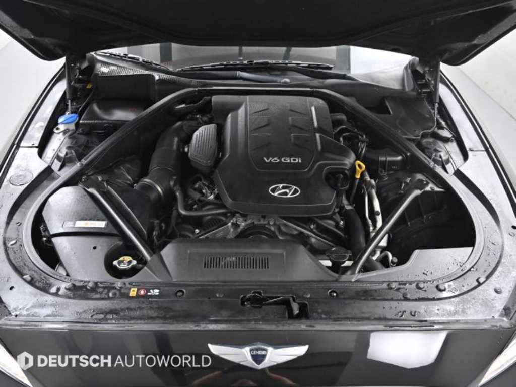 Hyundai Genesis — photo 06