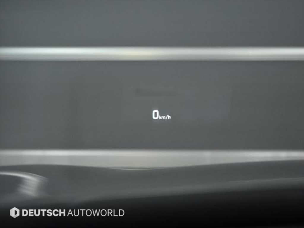 Hyundai Genesis — photo 18