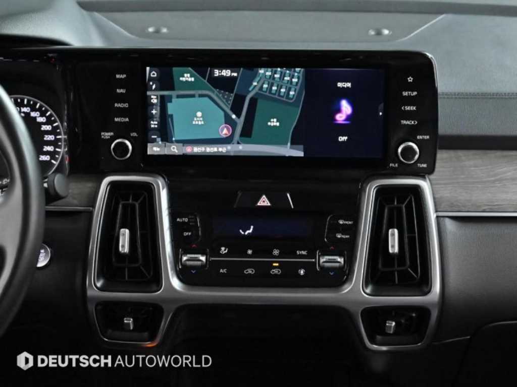 Kia Sorento — photo 14