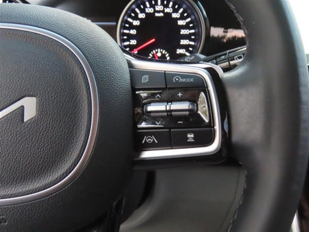 Kia Carnival — photo 11
