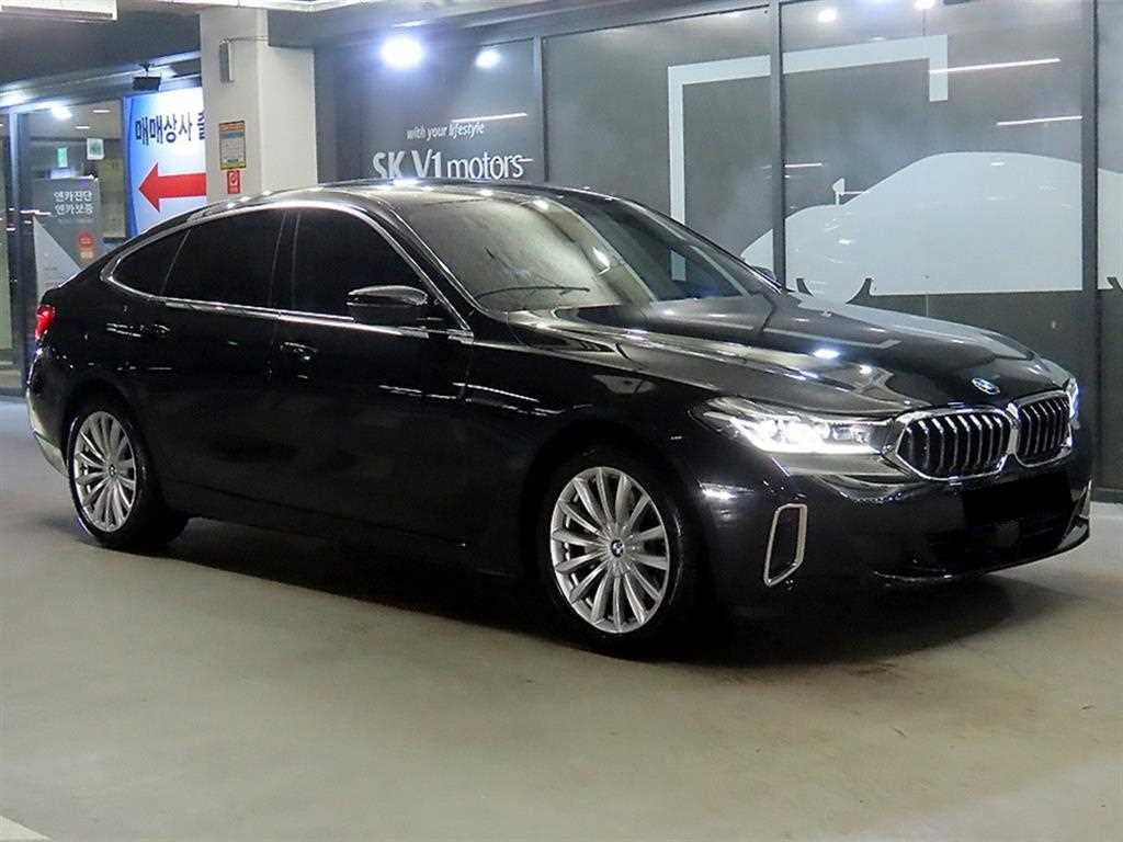BMW Gran Turismo — photo 01