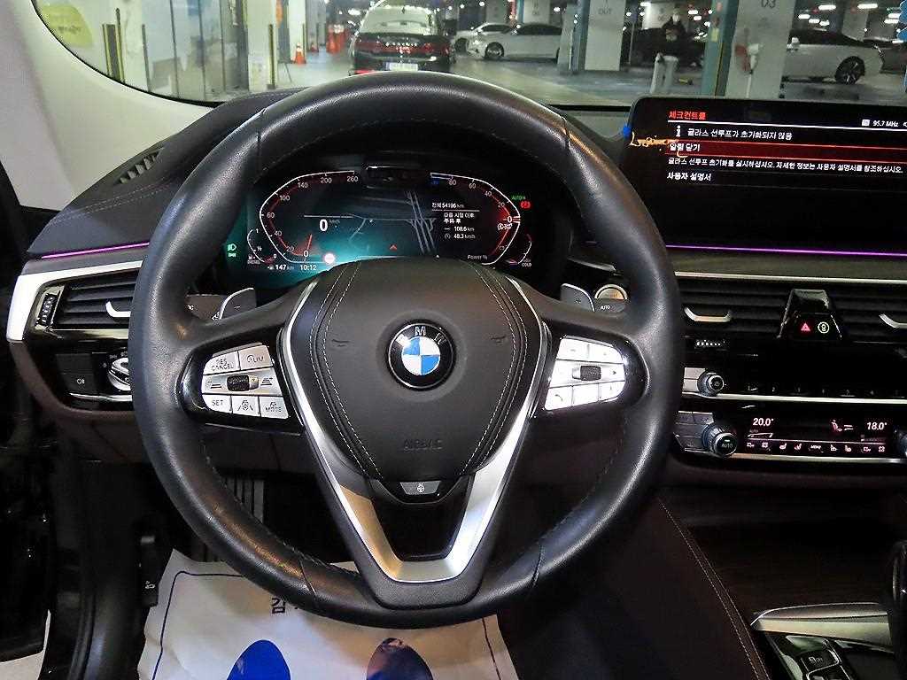 BMW Gran Turismo — photo 08