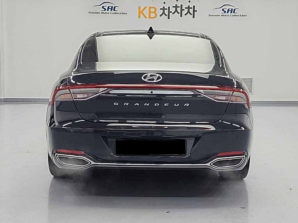 Hyundai Grandeur — photo 03