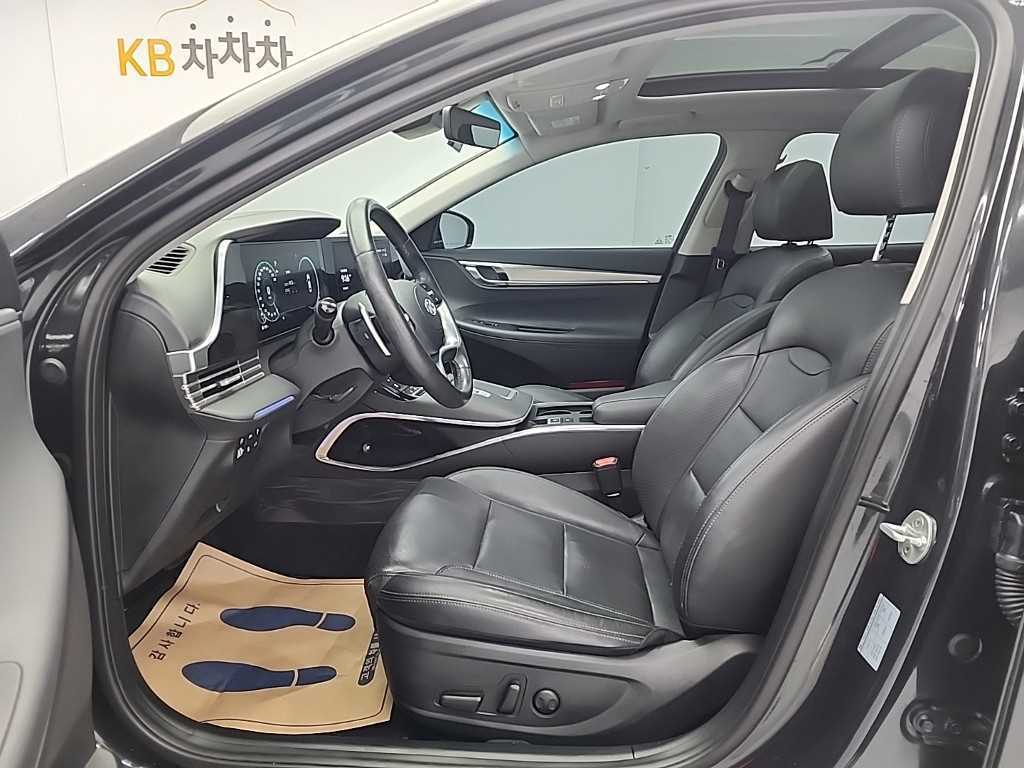 Hyundai Grandeur — photo 11