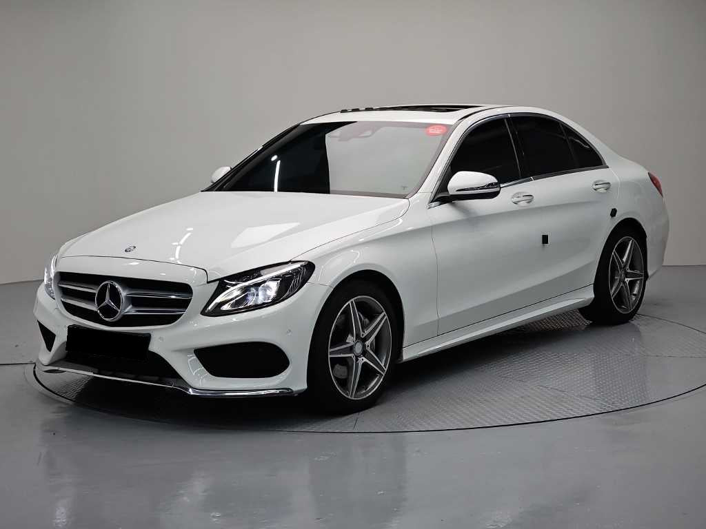 Mercedes-Benz C-Class — photo 01