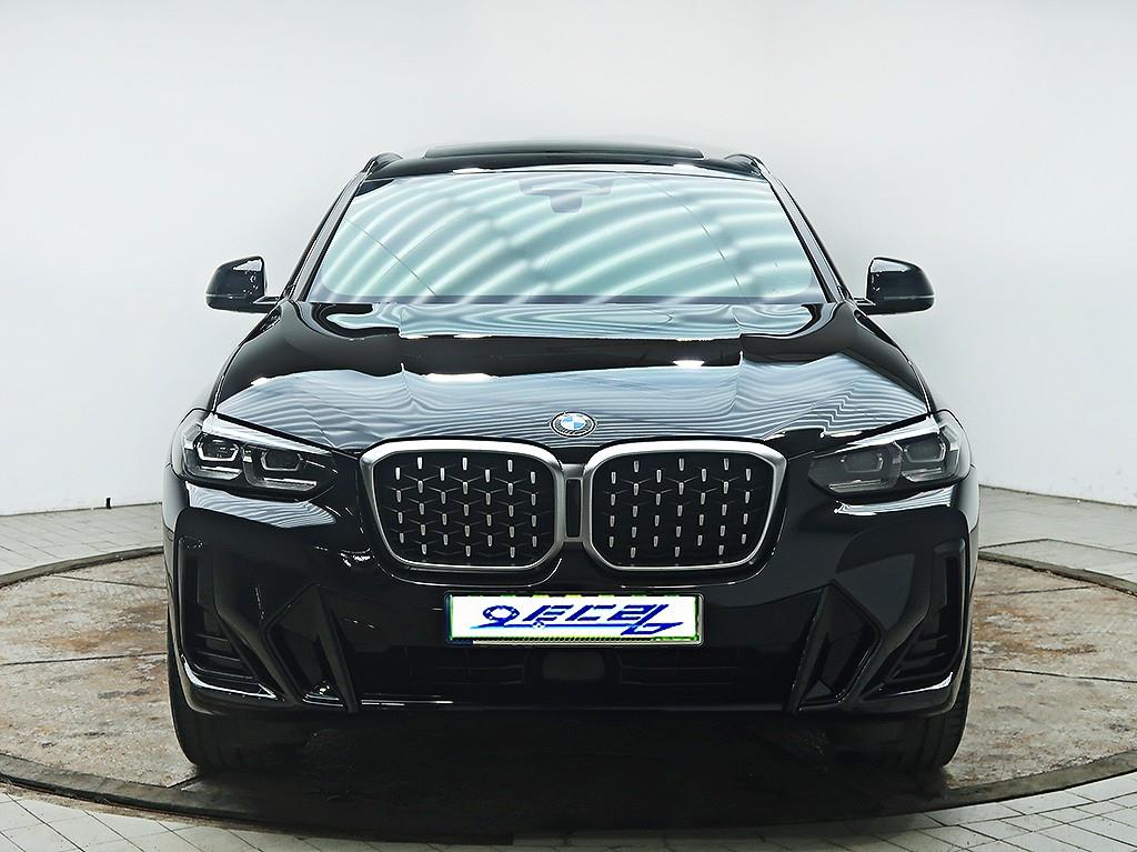 BMW X4 — photo 01