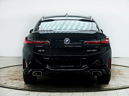 BMW X4 — photo 03