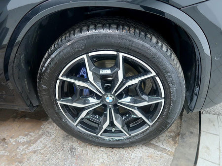 BMW X4 — photo 08