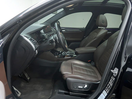 BMW X4 — photo 11