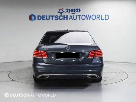 Mercedes-Benz E-Class — photo 04