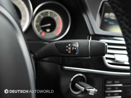 Mercedes-Benz E-Class — photo 09