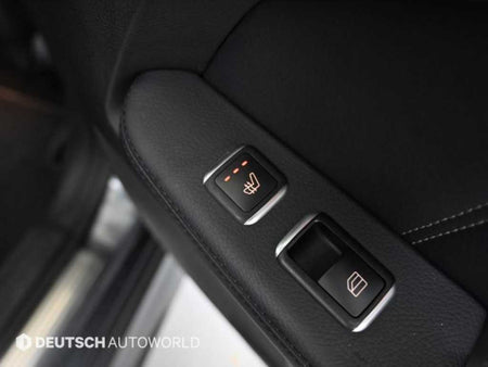 Mercedes-Benz E-Class — photo 16
