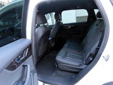 Audi Q7 — photo 06