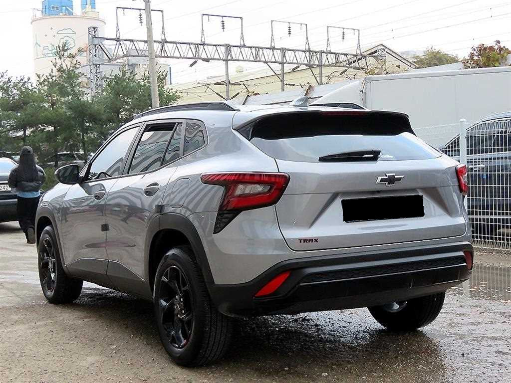 CHEVROLET Trax — photo 03
