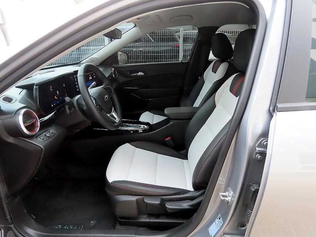 CHEVROLET Trax — photo 05
