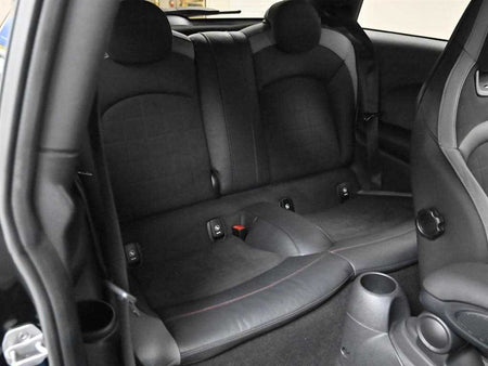Mini Cooper — photo 11