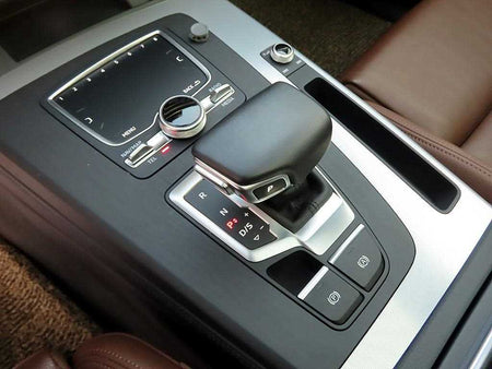 Audi Q5 — photo 10