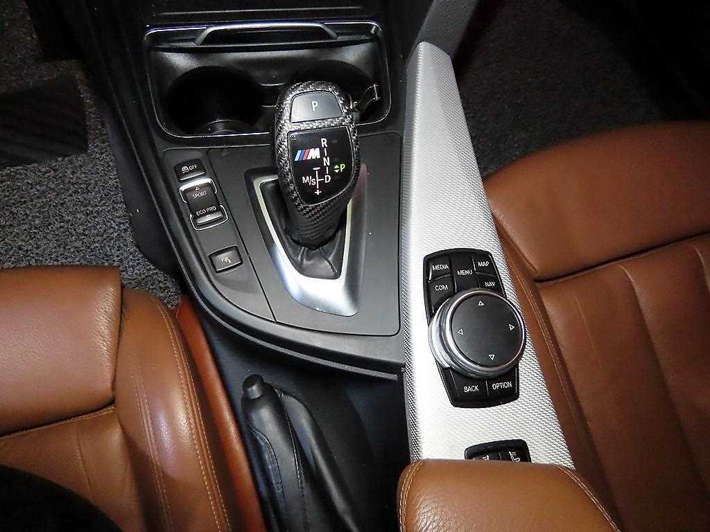 BMW 4-Series — photo 15