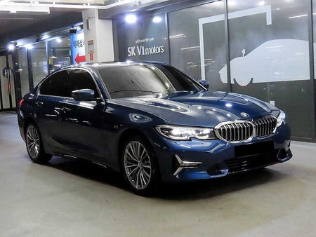 BMW 3-Series — photo 01