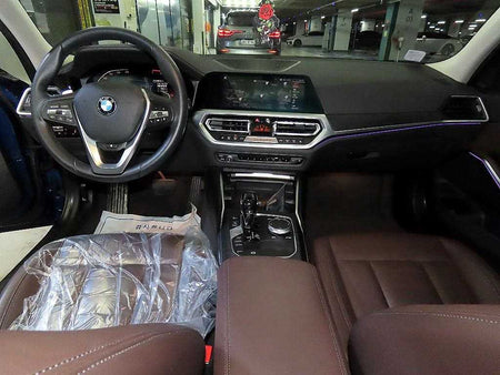 BMW 3-Series — photo 10