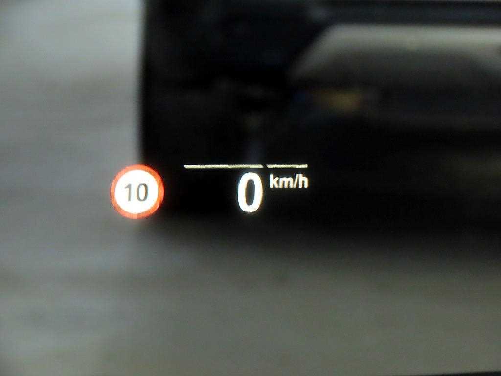BMW 3-Series — photo 15