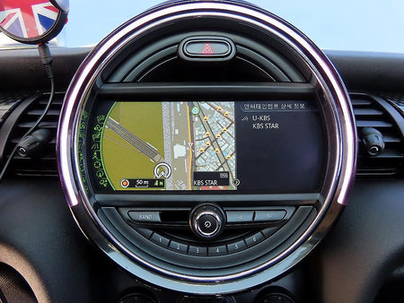 Mini Cooper — photo 13