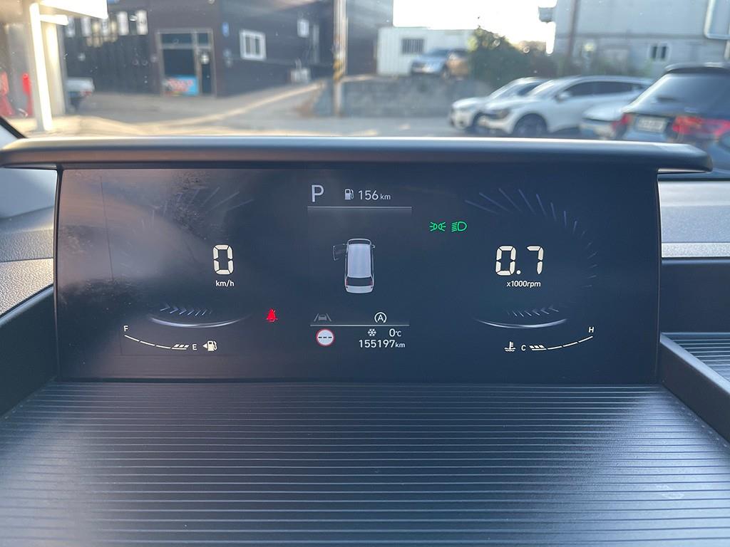 Hyundai Staria — photo 08