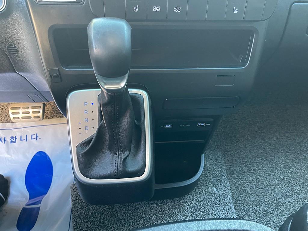 Hyundai Staria — photo 12