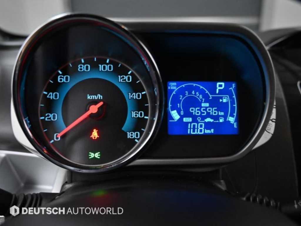 CHEVROLET Spark — photo 08