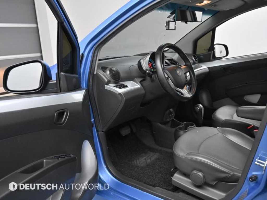 CHEVROLET Spark — photo 11