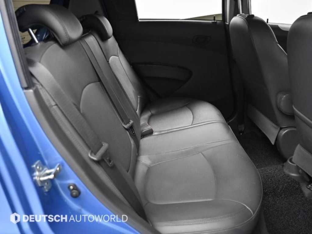 CHEVROLET Spark — photo 12