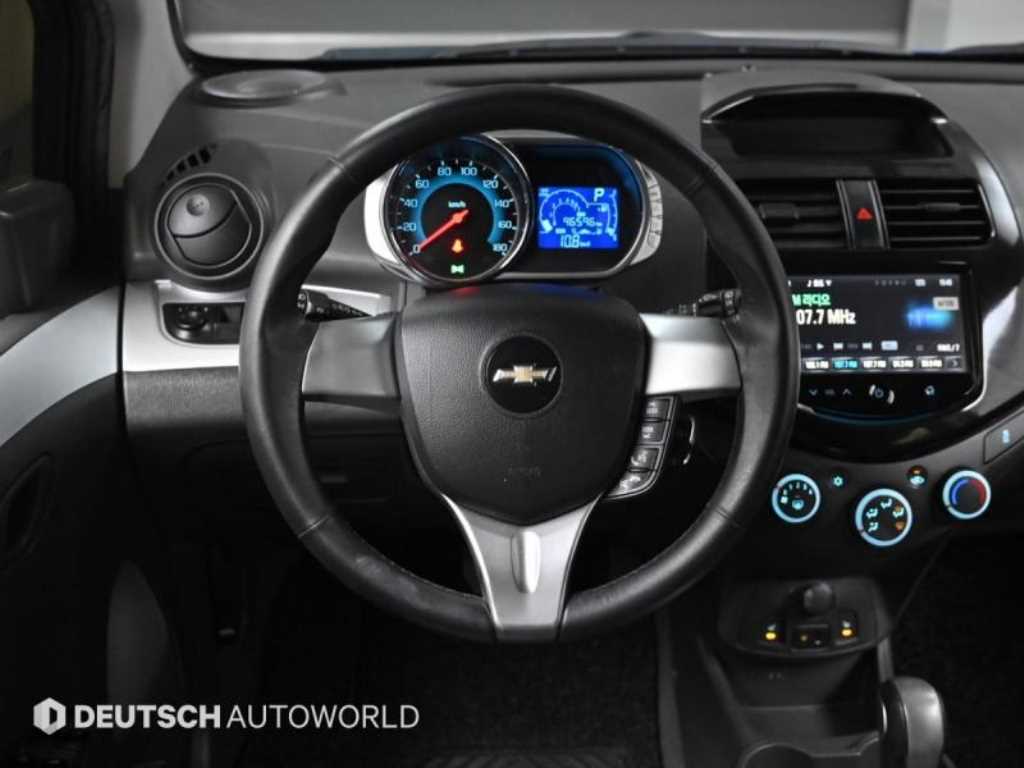 CHEVROLET Spark — photo 13