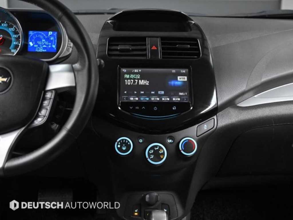 CHEVROLET Spark — photo 14