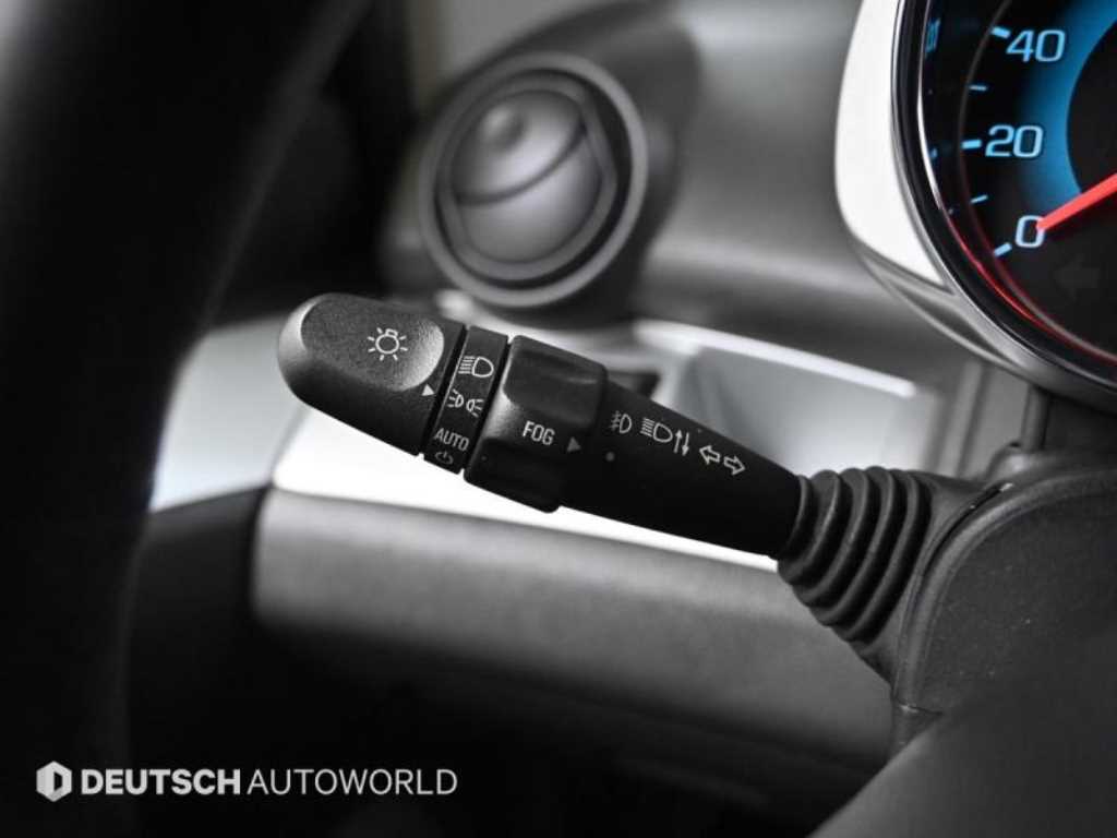 CHEVROLET Spark — photo 18