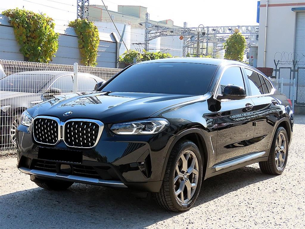 BMW X4 — photo 02