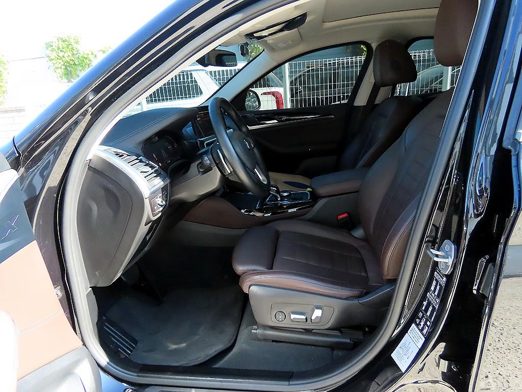 BMW X4 — photo 05