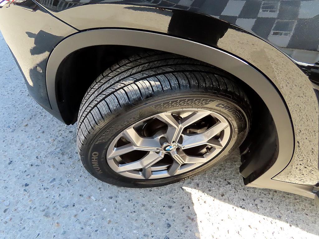 BMW X4 — photo 20