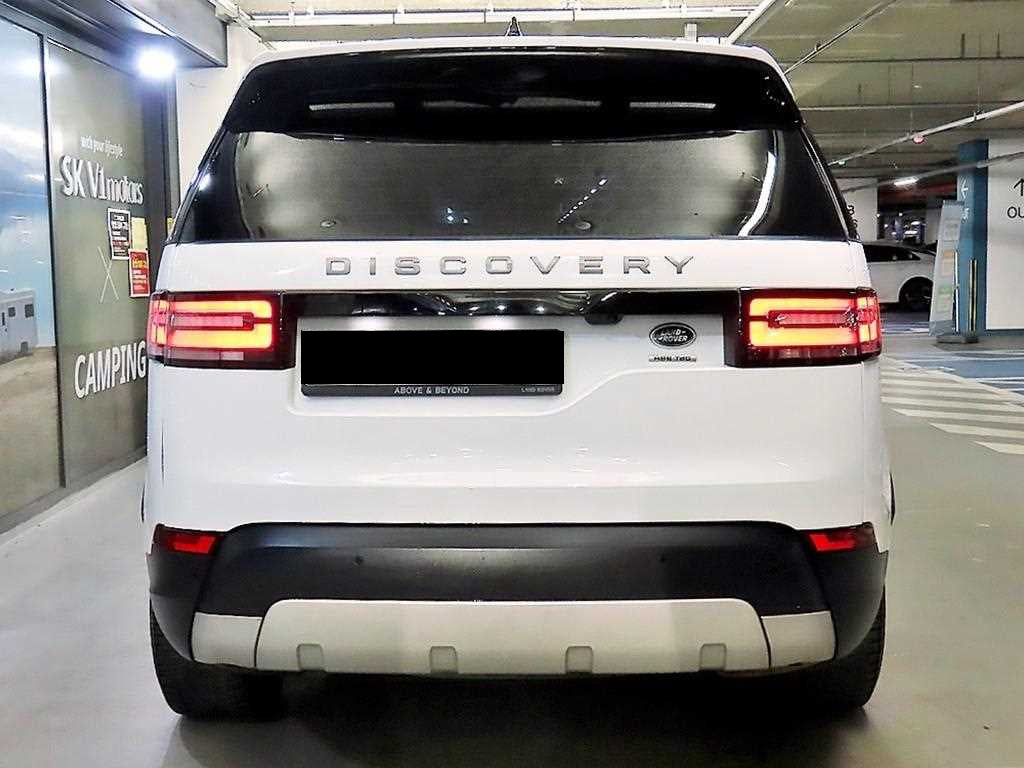 Land Rover Discovery — photo 05