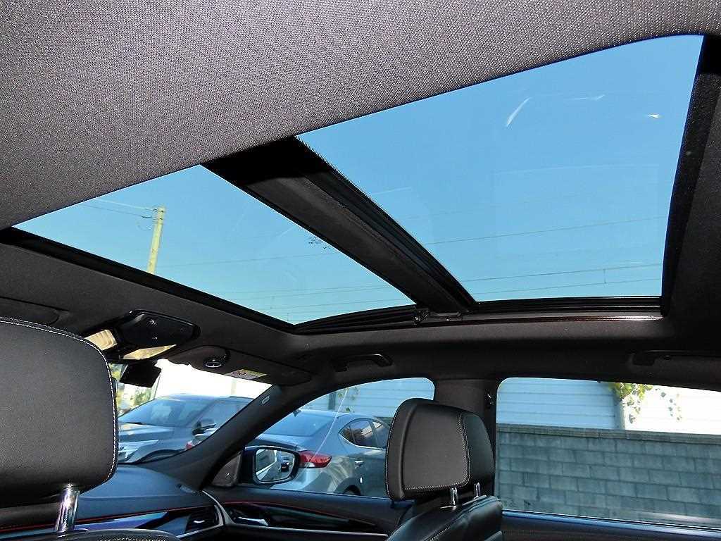 BMW Gran Turismo — photo 16