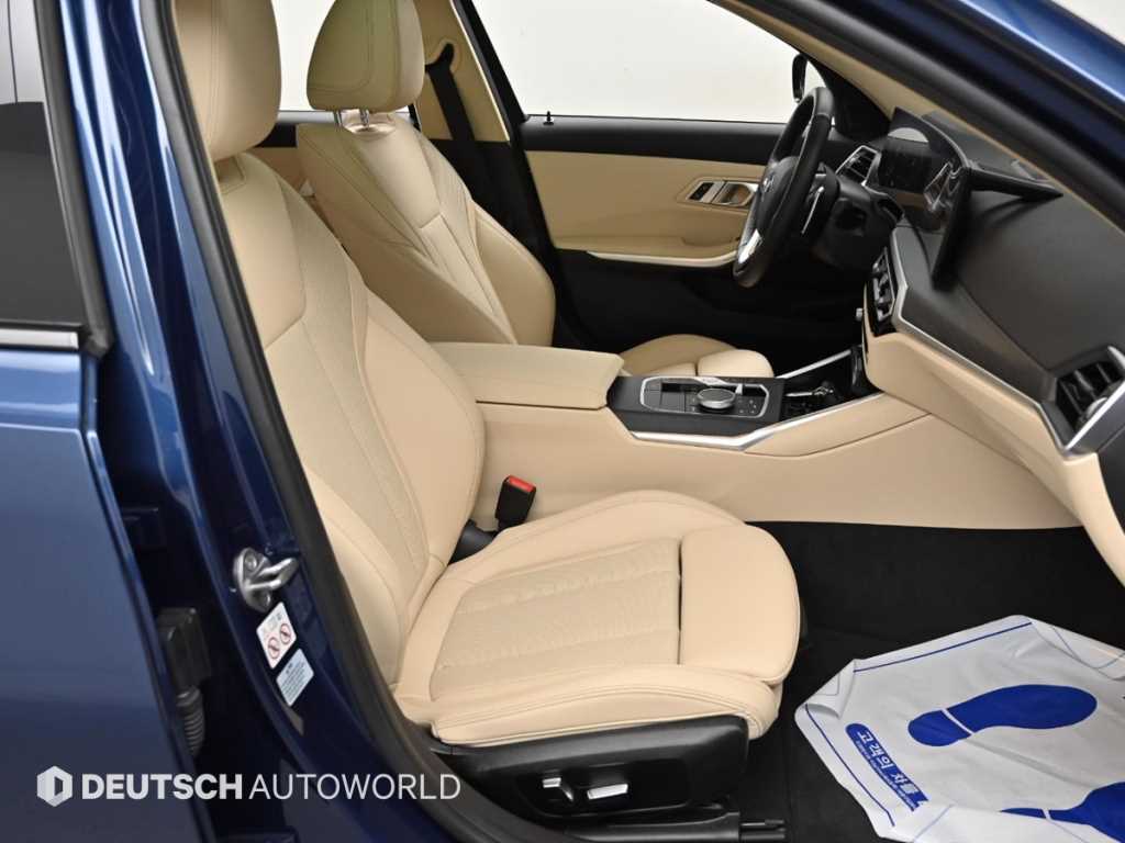 BMW 3-Series — photo 10