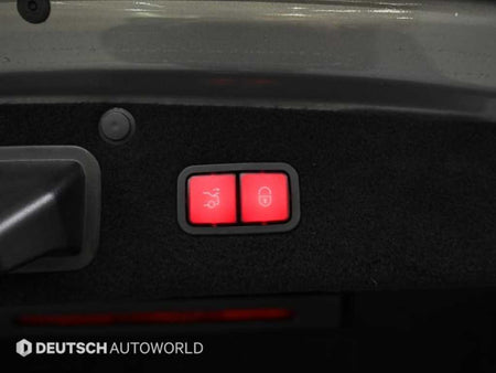 Mercedes-Benz S-Class — photo 13