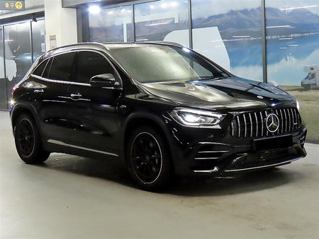 Mercedes-Benz GLA-Class — photo 01