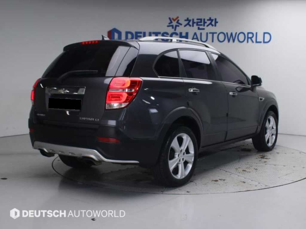 CHEVROLET Captiva — photo 02