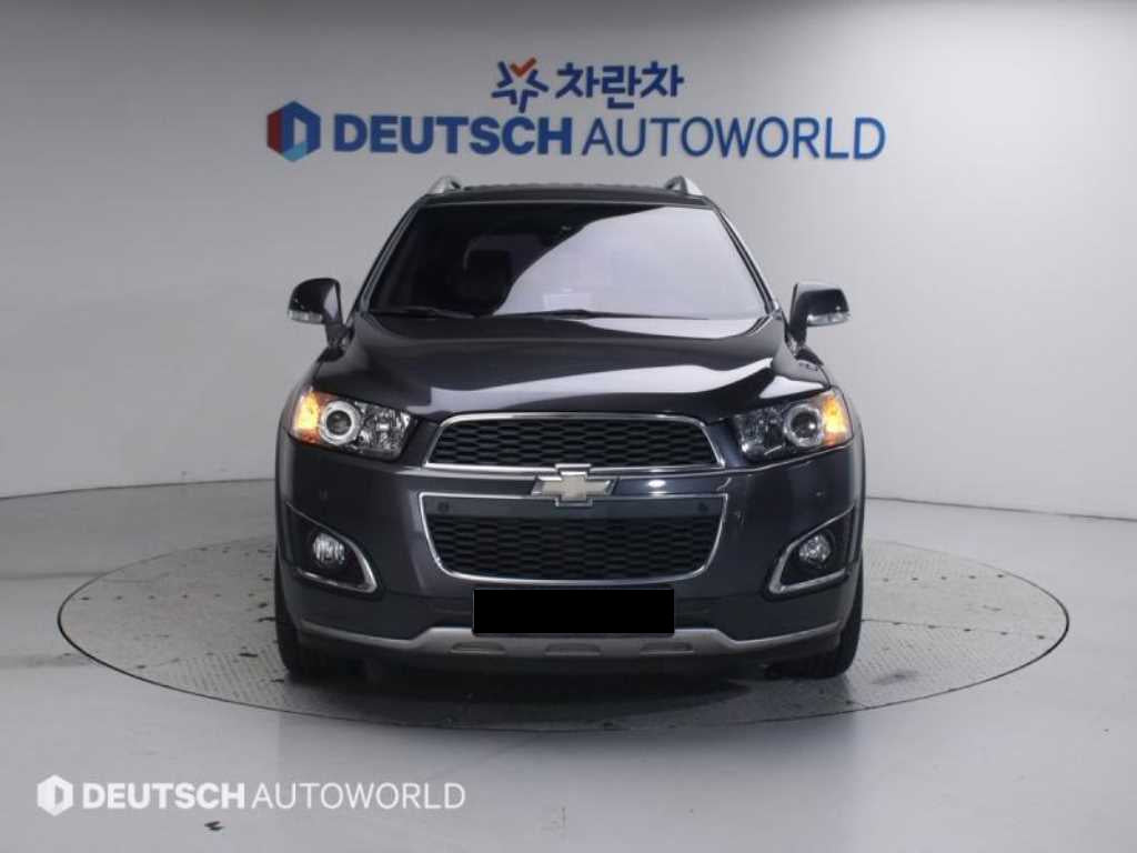 CHEVROLET Captiva — photo 03