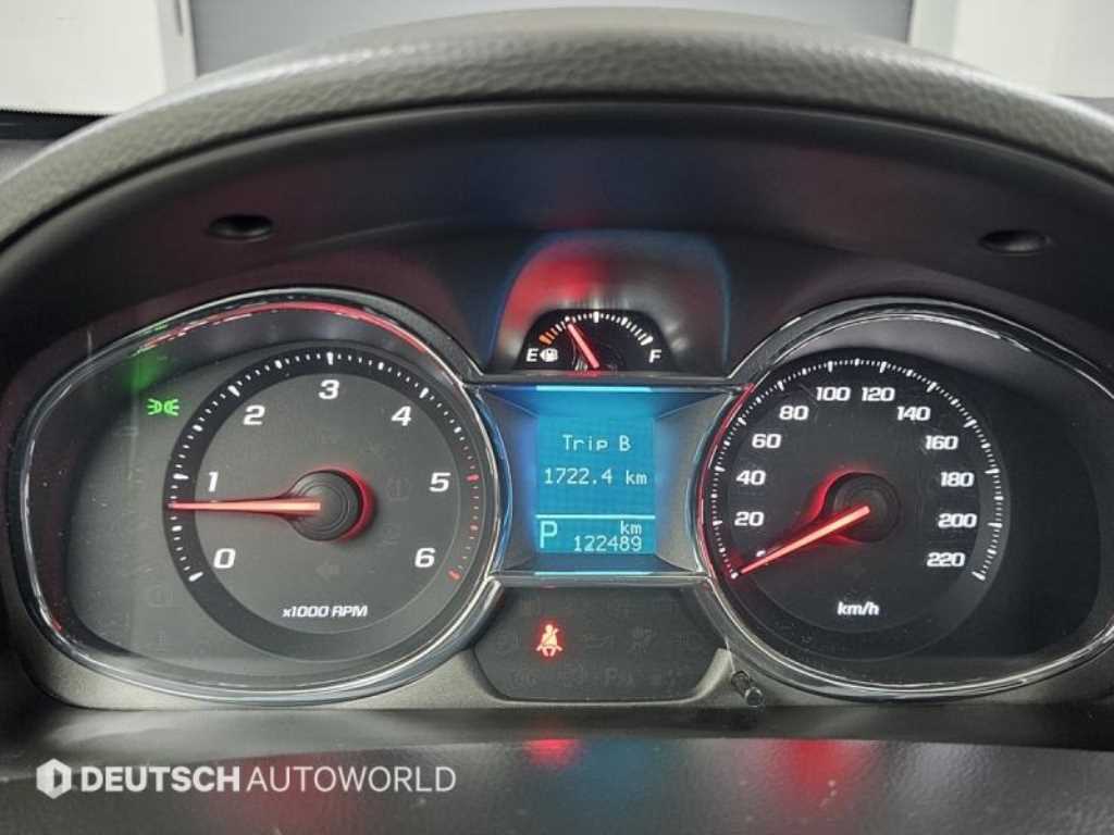 CHEVROLET Captiva — photo 08