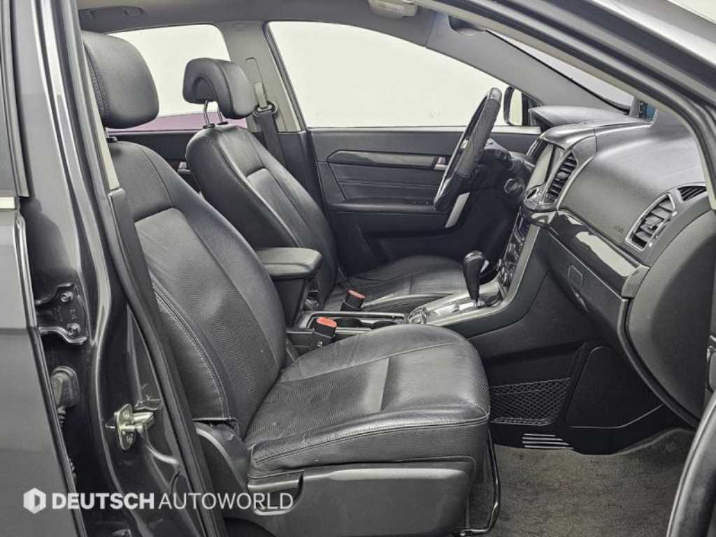 CHEVROLET Captiva — photo 10