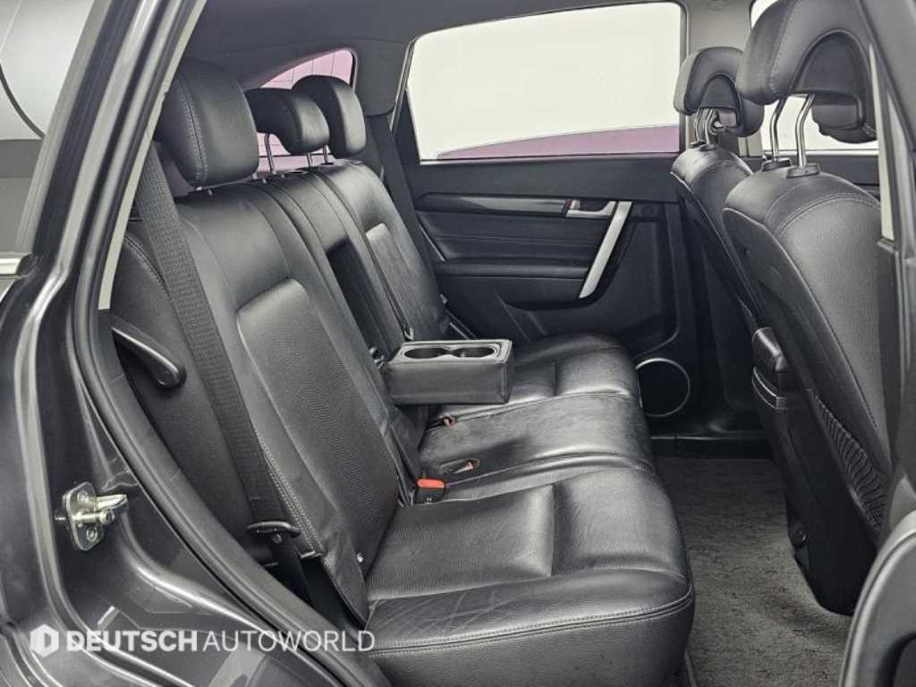 CHEVROLET Captiva — photo 12