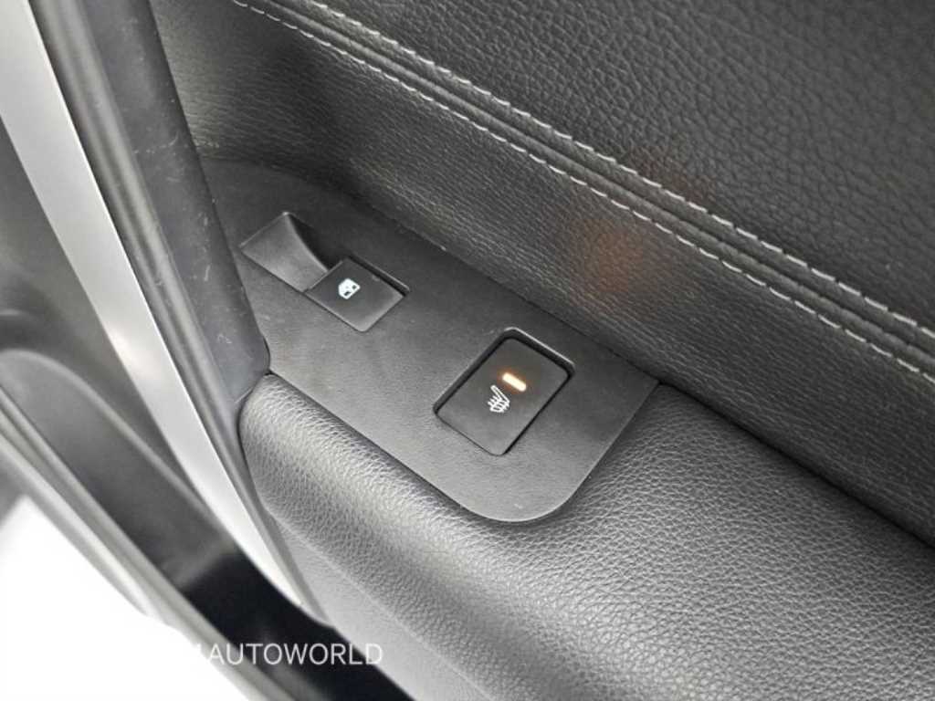 CHEVROLET Captiva — photo 16