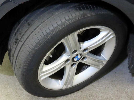 BMW 3-Series — photo 20