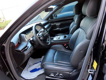 Genesis G90 — photo 05
